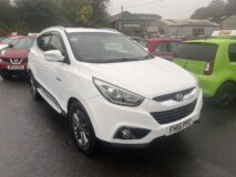 Hyundai IX35 SE Blue Drive Model 1700 CRDi turbo diesel £5,495