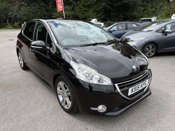 Peugeot 208 Allure Model 1600 HDI turbo diesel £4,995