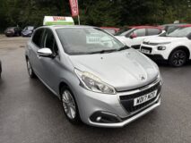 Peugeot 208 Allure Model 1200 petrol Automatic £6,495