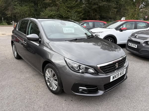 Peugeot 308 Allure Model 1600 HDI turbo diesel £6,995