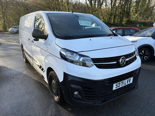 Vauxhall Vivaro F2900 Dynamic Model Panel Van 1.5 HDI turbo diesel £12,995 NO VAT
