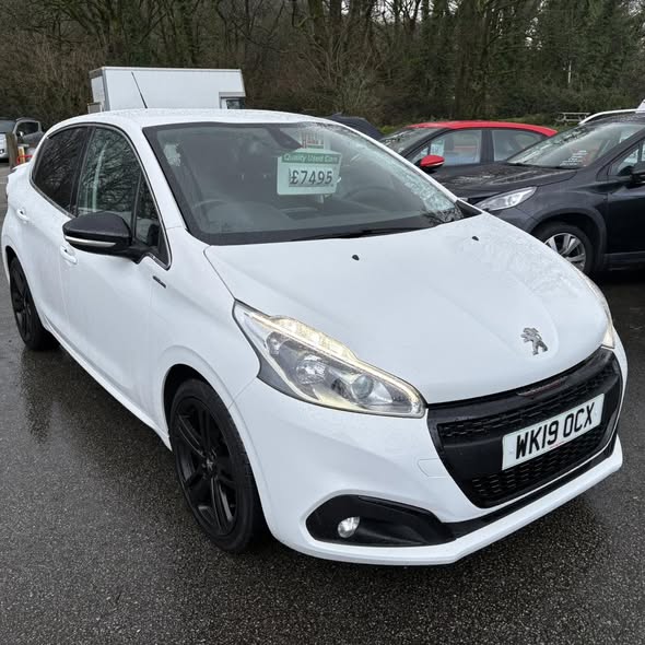 Peugeot 208 GT Line Model 1200 petrol £7,495