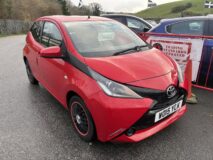 Toyota Aygo X-Play 1.0 petrol Automatic £6,495