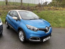 Renault Captur Dynamique Nav Model 900cc petrol £4,995