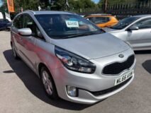 Kia Carens 2-Model 1700 CRDI turbo diesel £4,995