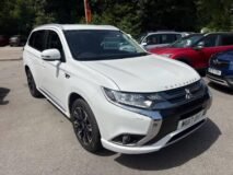 Mitsubishi Outlander Juro PHEV 2.0 petrol Hybrid Automatic £8,995