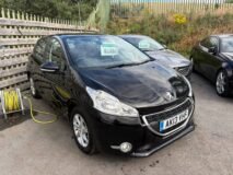 Peugeot 208 Active Model 1400 HDI turbo diesel £1,550
