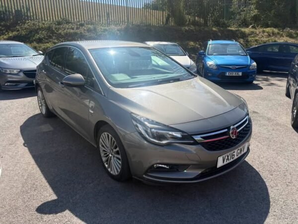 Vauxhall Astra Elite Model 1600 CDTI Automatic £6,995