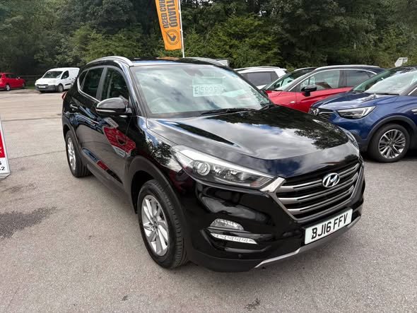 Hyundai Tucson Premium B-Drive 2WD Model 1700 CRDi turbo diesel £5,995