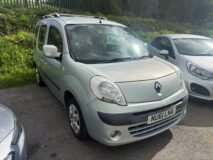 Renault Kangoo Expression Model 1500 DCI turbo diesel £2,000