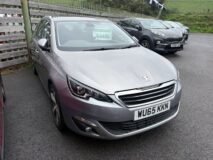 Peugeot 308 Allure SW 1200 petrol £5,495