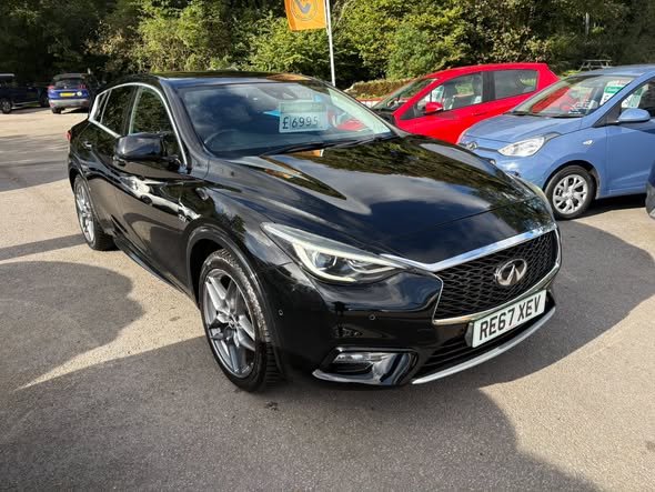 Infiniti Q30 Premium intouch Model 2.2 Turbo diesel Automatic £6,995